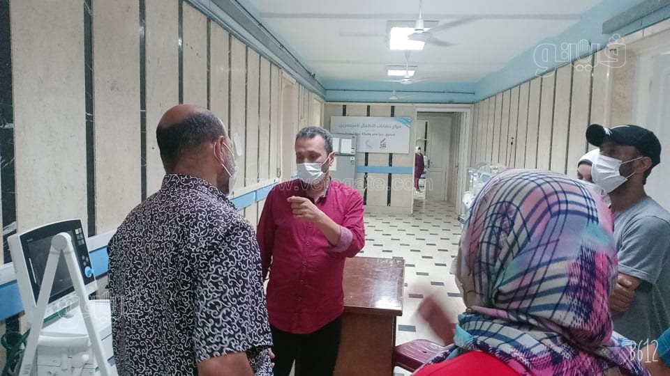 وكيل وزارة الصحة بمطروح يتفقد مستشفتي النساء والأطفال (5)
