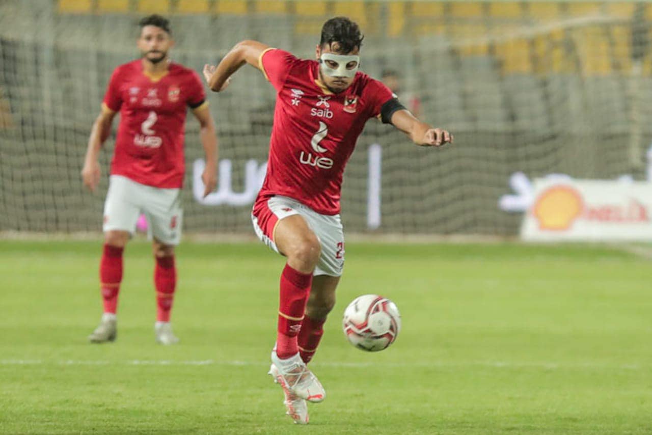 الأهلي والطلائع (6)