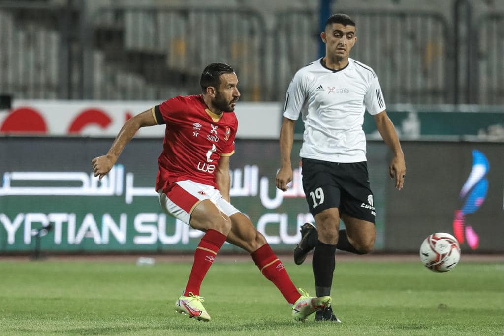 الأهلي والطلائع (14)