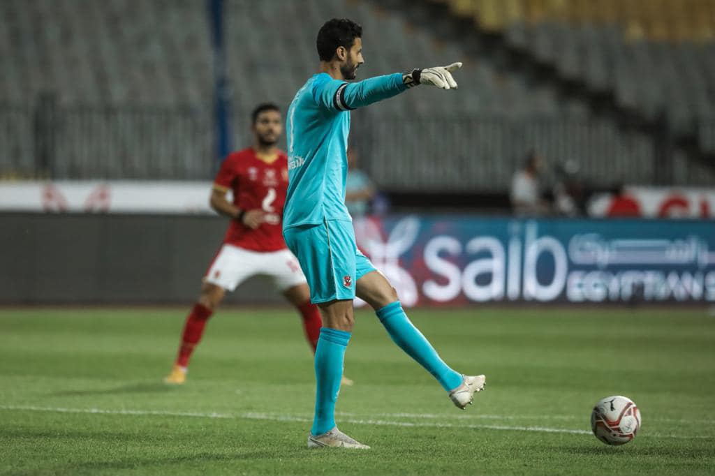 الأهلي والطلائع (9)