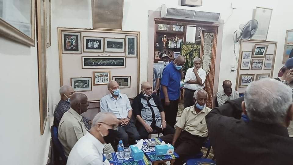 received_390147856028299