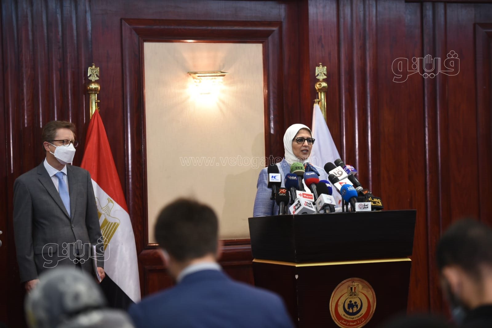 مؤتمر صحفي لشراء ١٠٠٠ سيارة إسعاف من ألمانيا (1)