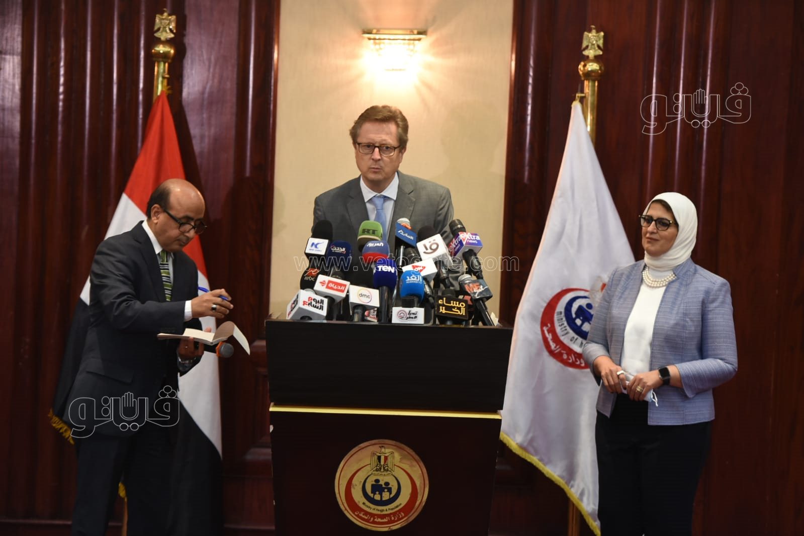 مؤتمر صحفي لشراء ١٠٠٠ سيارة إسعاف من ألمانيا (18)