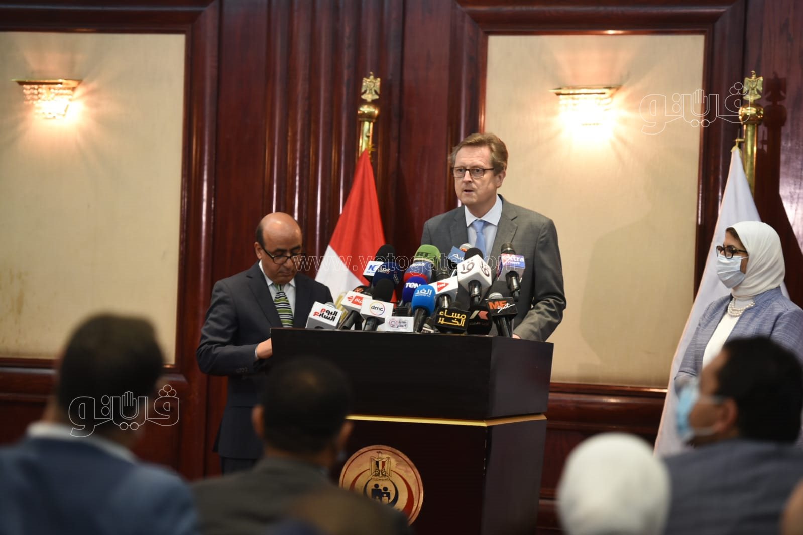 مؤتمر صحفي لشراء ١٠٠٠ سيارة إسعاف من ألمانيا (2)