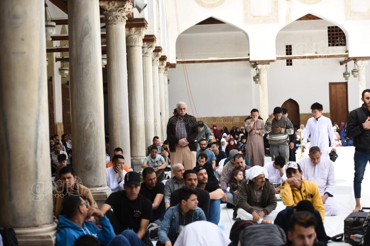 صلاة الجمعة اليتيمة في الجامع الأزهر (6)