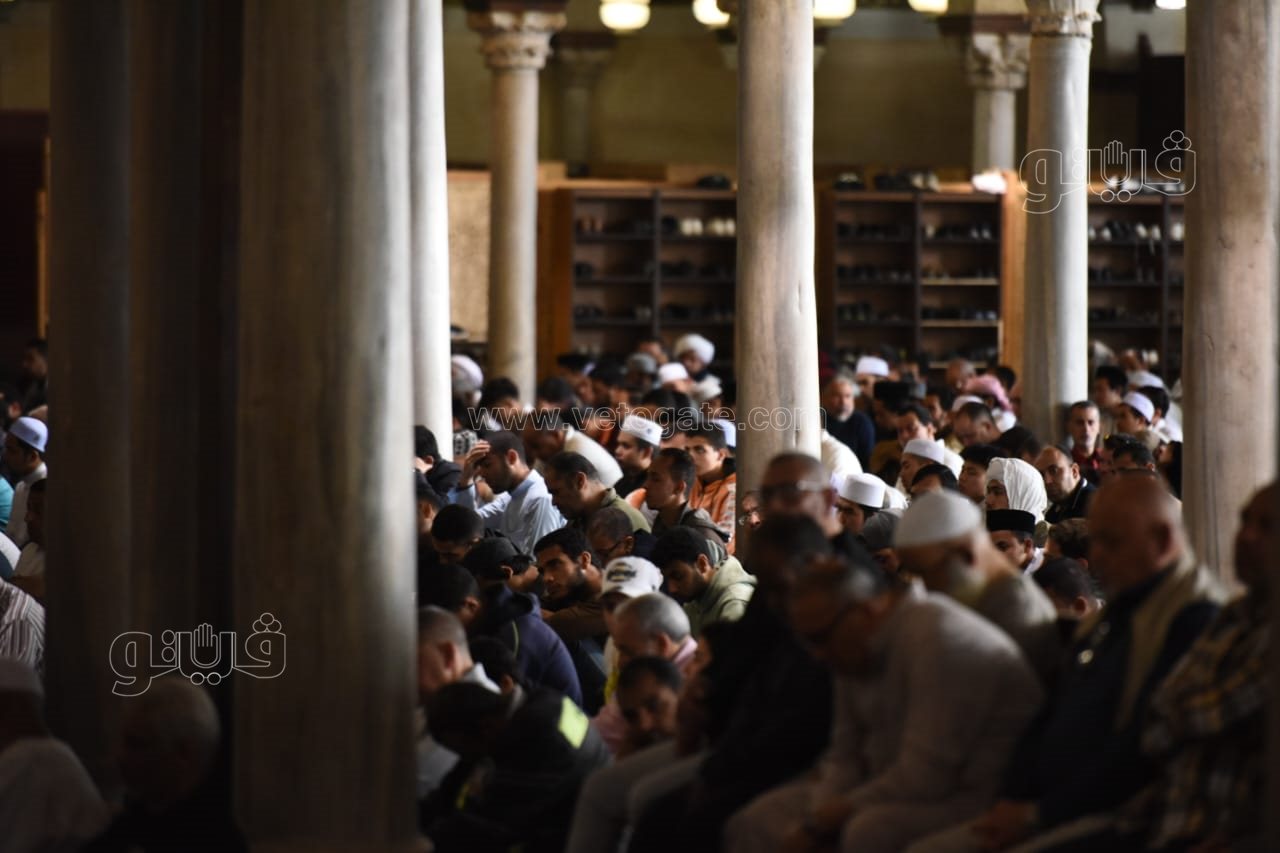 صلاة الجمعة اليتيمة في الجامع الأزهر (23)