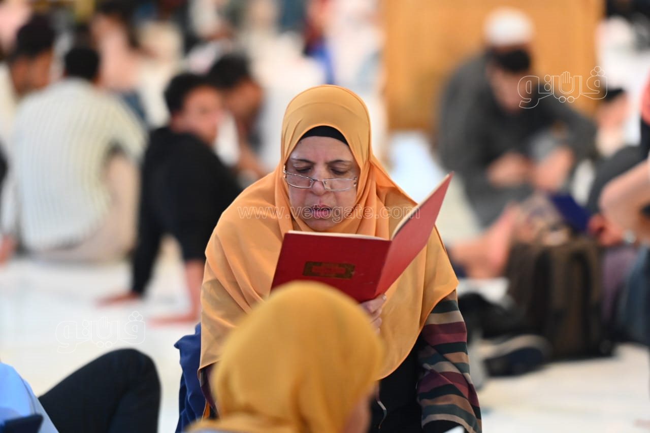 نفحات ليلة القدر تسيطر على الأجواء في الجامع الأزهر (14)