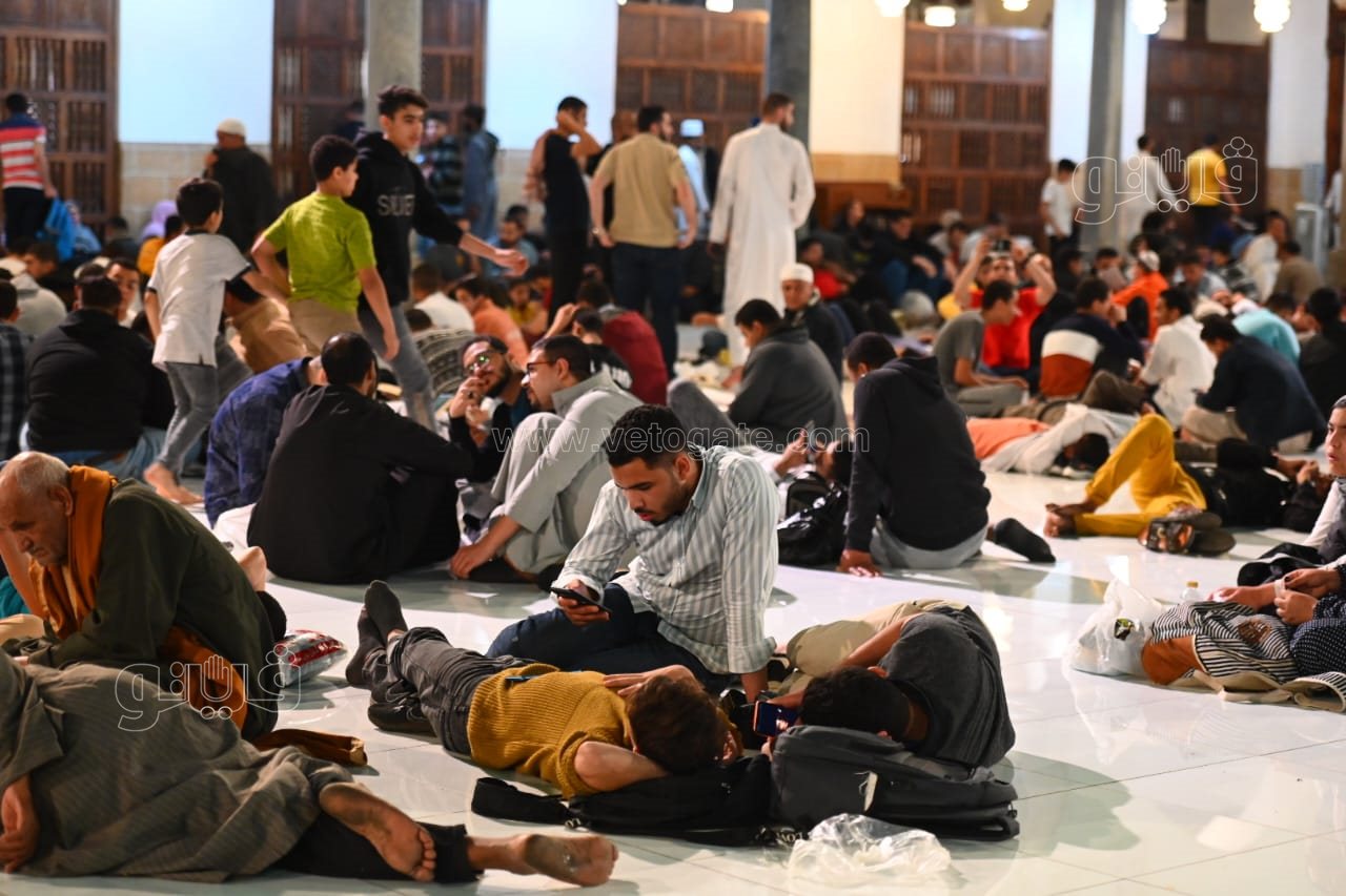 نفحات ليلة القدر تسيطر على الأجواء في الجامع الأزهر (23)