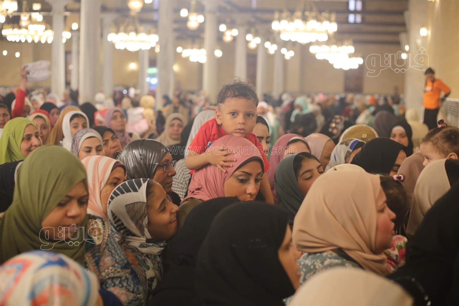 صلاة عيد الفطر بمسجد الحسين (3)