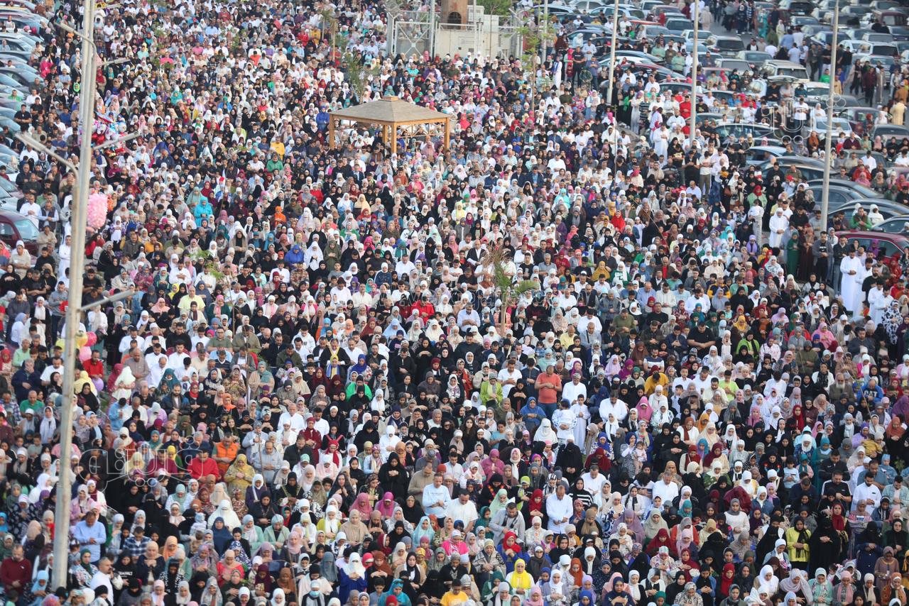  صلاة عيد الفطر بمسجد الصديق (11)