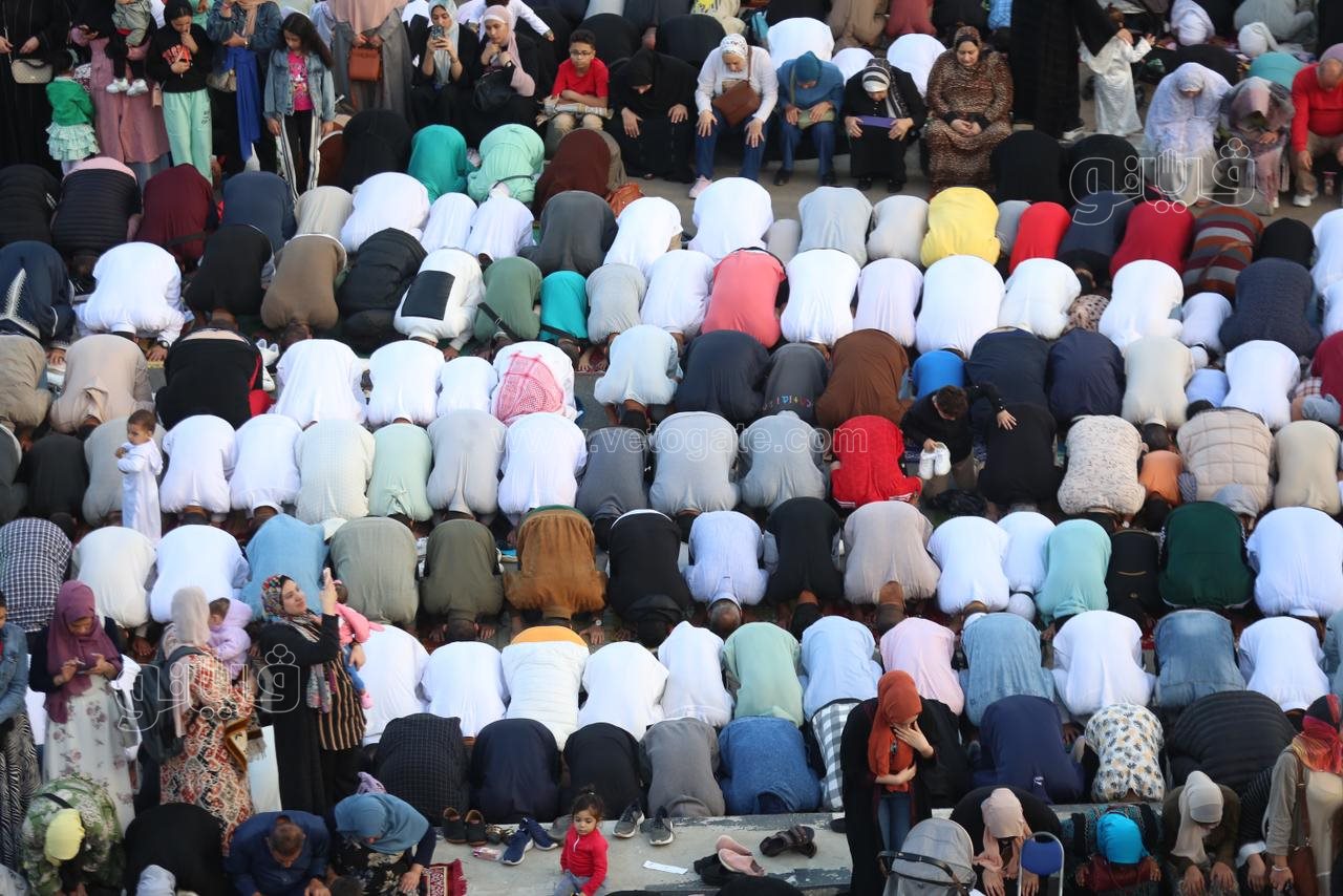  صلاة عيد الفطر بمسجد الصديق (17)