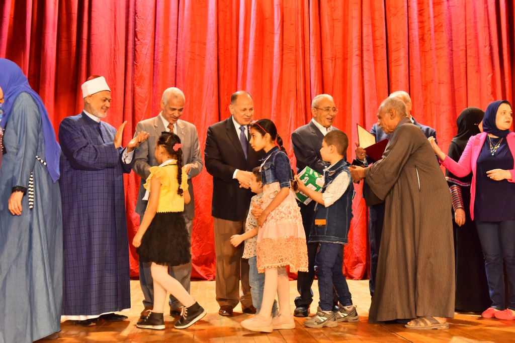 received_962820918229387