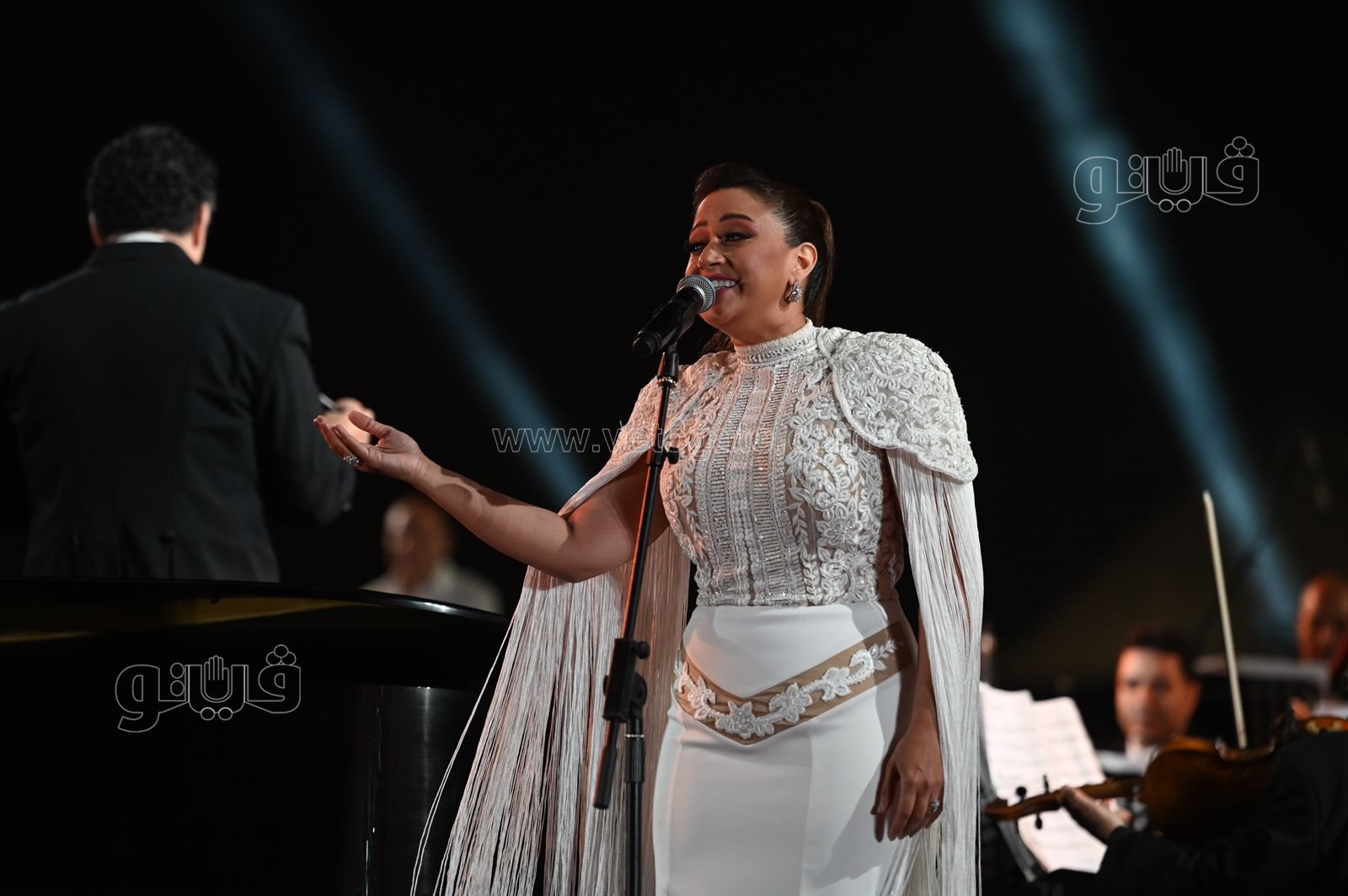 ريهام عبدالحكيم تتألق في حفل الصوت والضوء مع عمر خيرت (5)