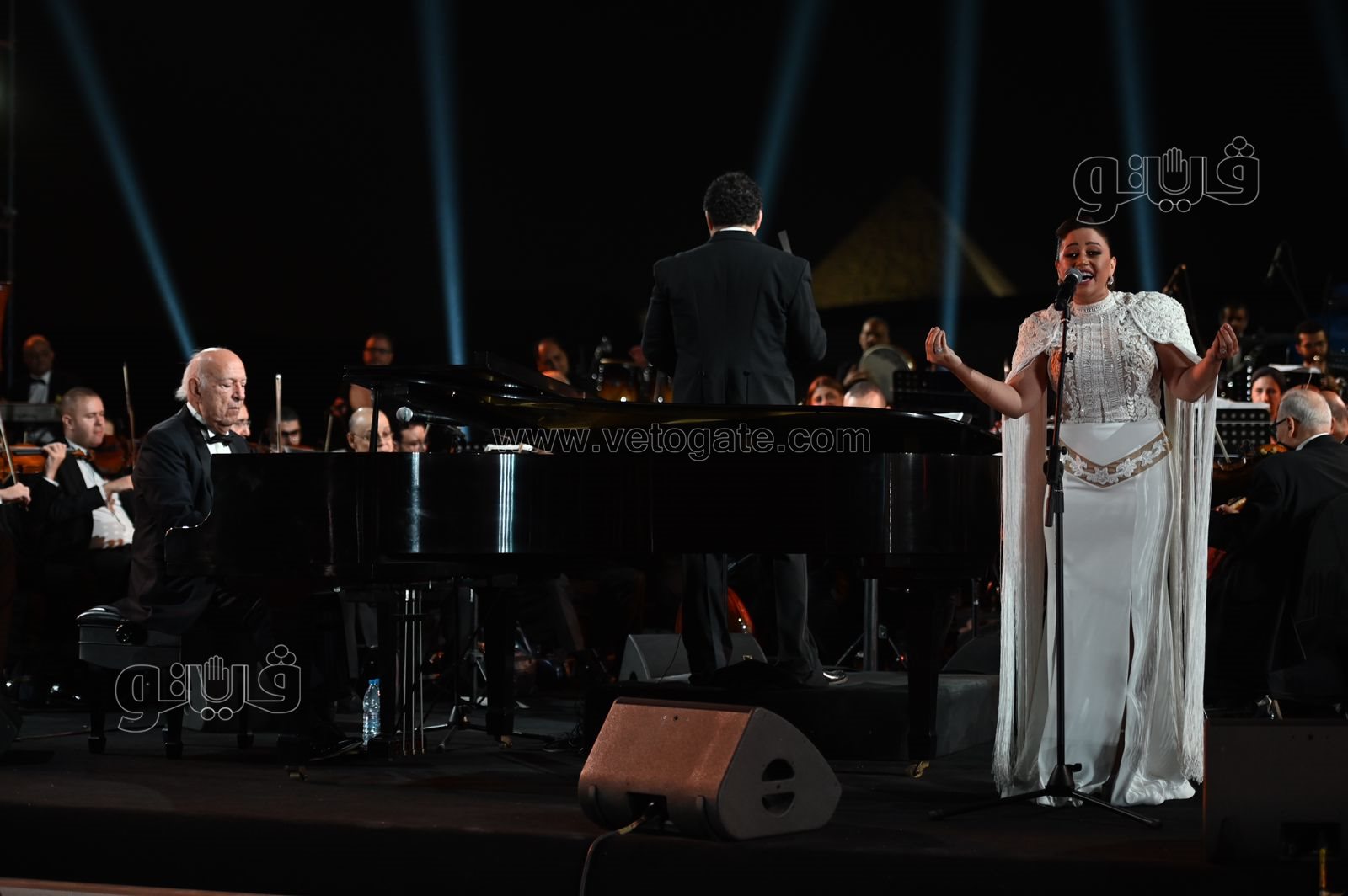 ريهام عبدالحكيم تتألق في حفل الصوت والضوء مع عمر خيرت (20)