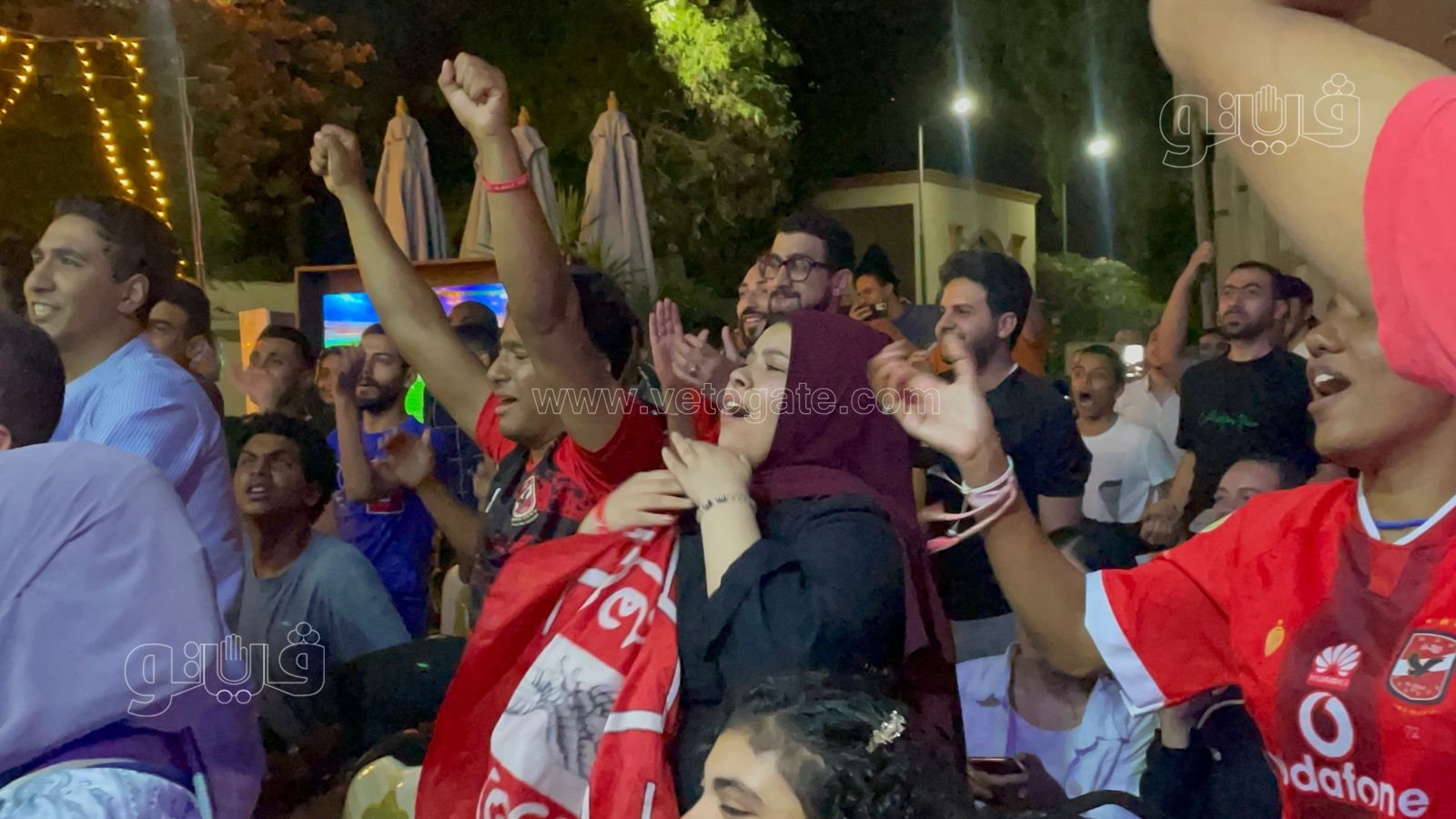 فرحة جنونية لجماهير الاهلي بهدف التعادل أمام الوداد (2)