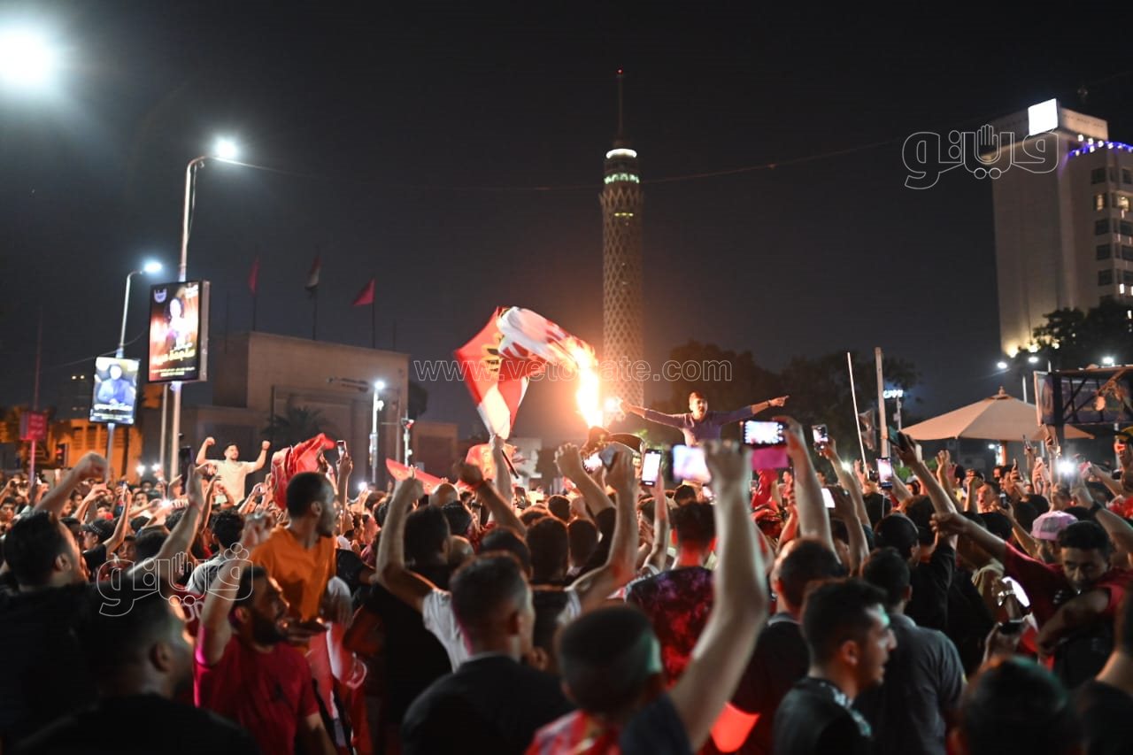 حشود من الأهلاوية أمام النادي بالجزيرة للاحتفال بدوري أبطال أفريقيا (24)