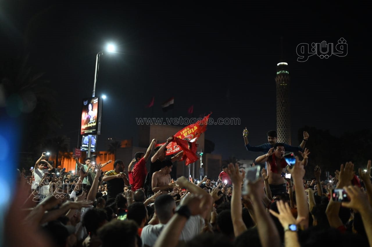 حشود من الأهلاوية أمام النادي بالجزيرة للاحتفال بدوري أبطال أفريقيا (26)