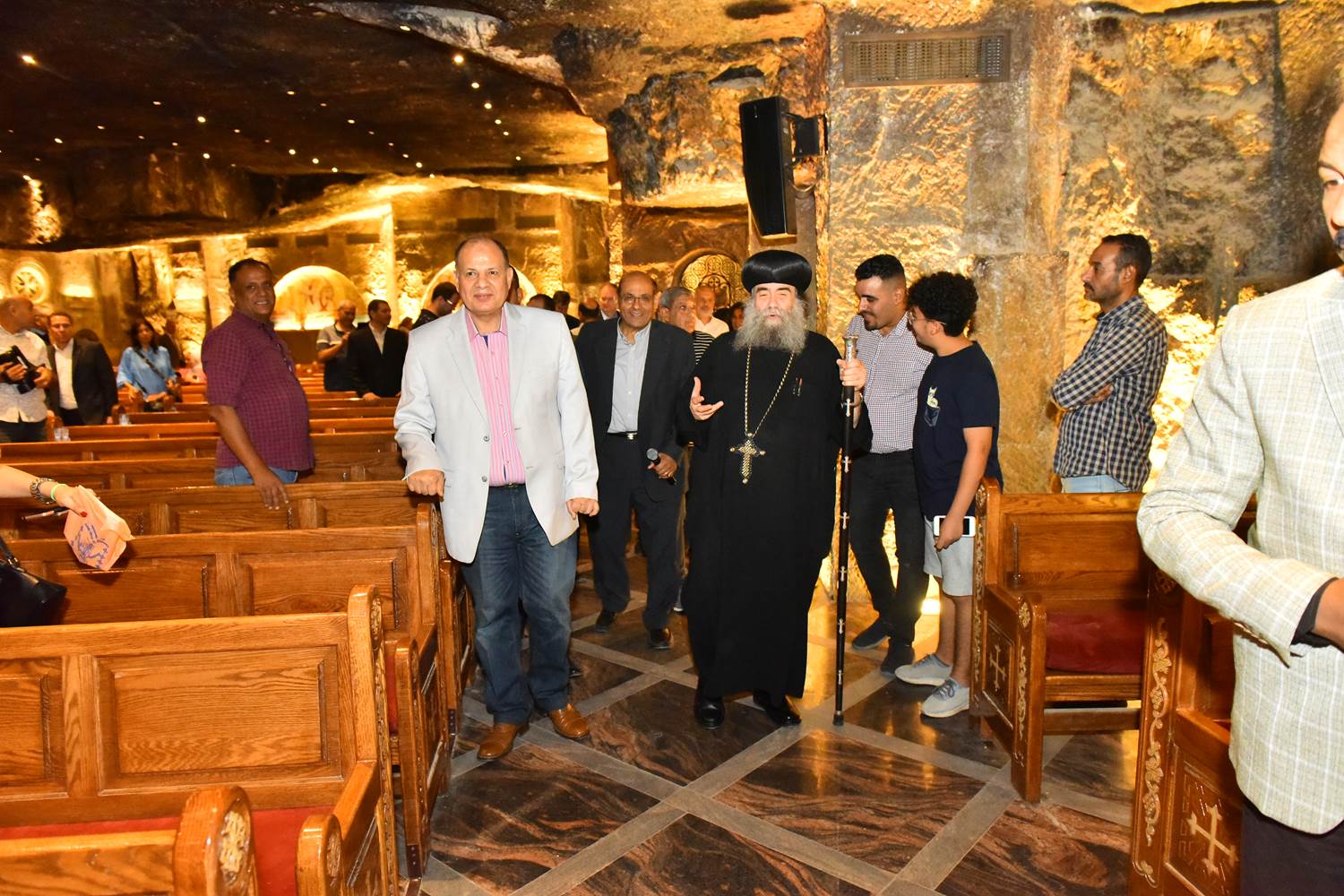 received_1381096899133459