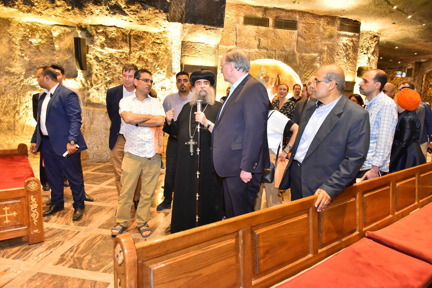 received_284833420628546