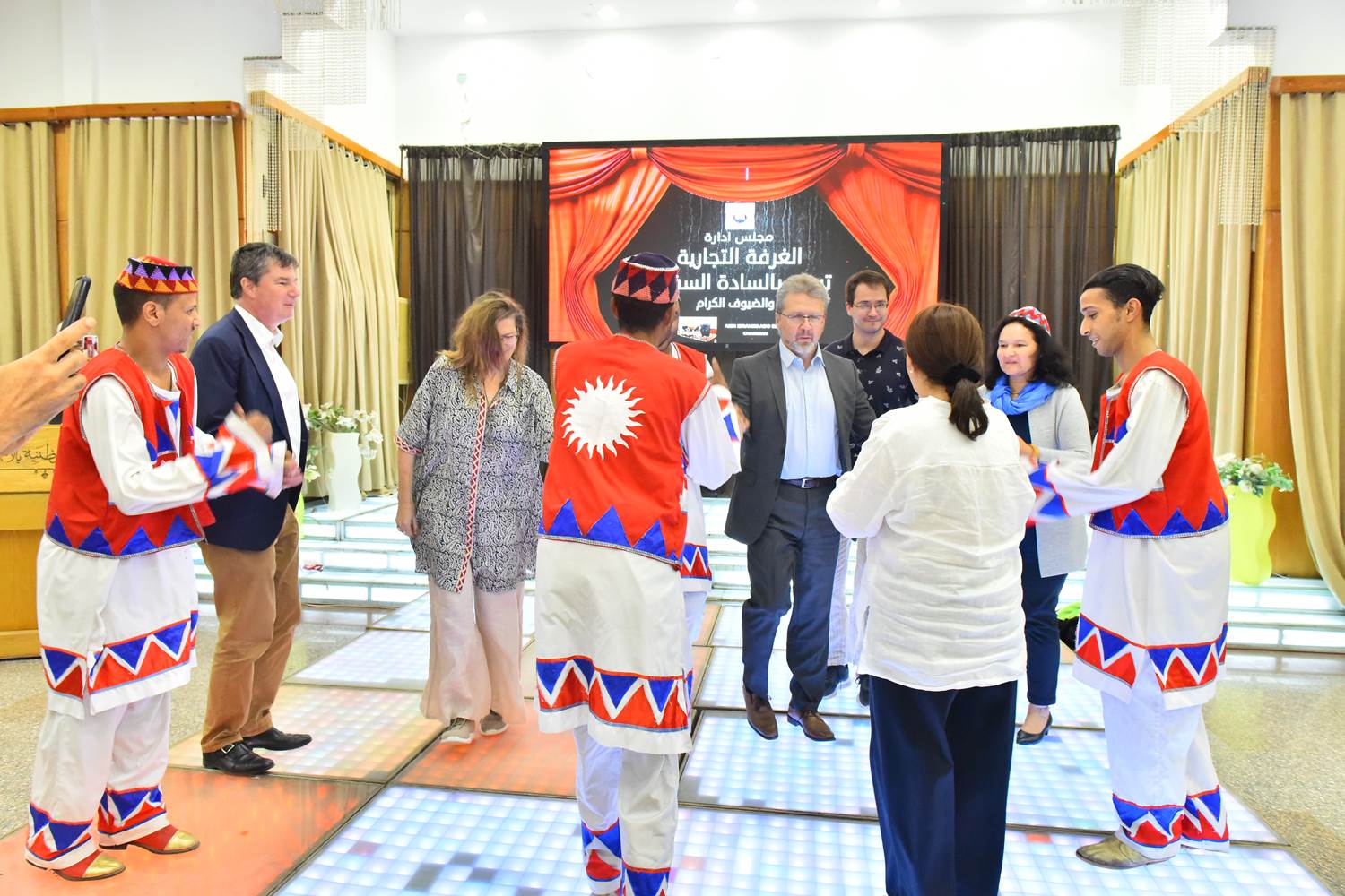 received_777228603848168