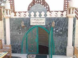 السادة أولياء الله وأهل بيت النبى الحبيب والصحابة على أرض مصر - محراب ستنا السيدة نفيسة العلوم ونفيسة اهل البيت رضى الله عنها بالمقطم فى حوش سيدى عبد الله بن ابى جمرة