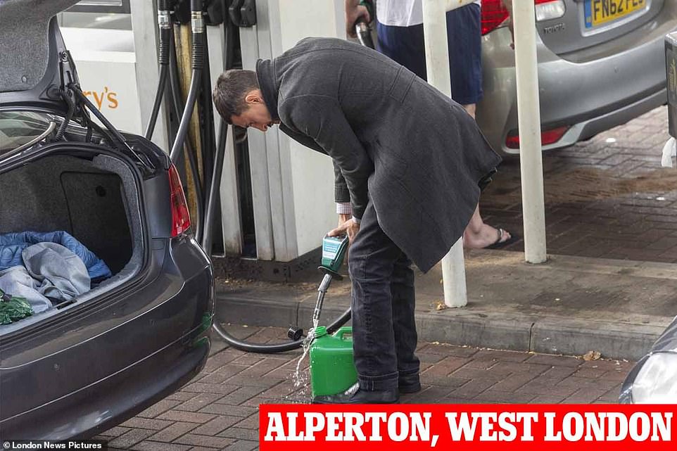 48449737-10032063-image-a-15_1632743935449