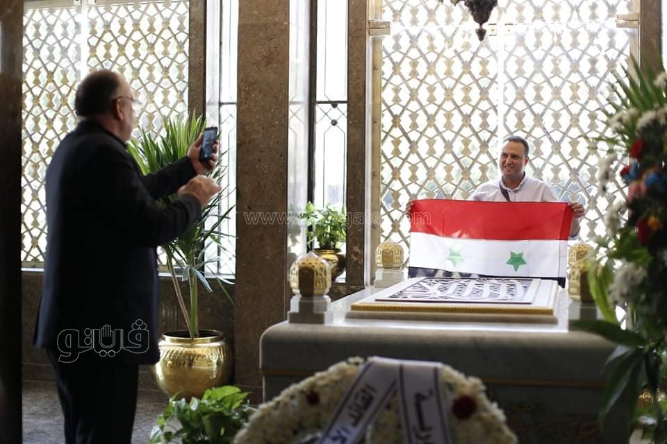 من لبنان وفلسطين والعراق.. توافد الزوار على ضريح عبدالناصر في ذكرى رحيله (4)