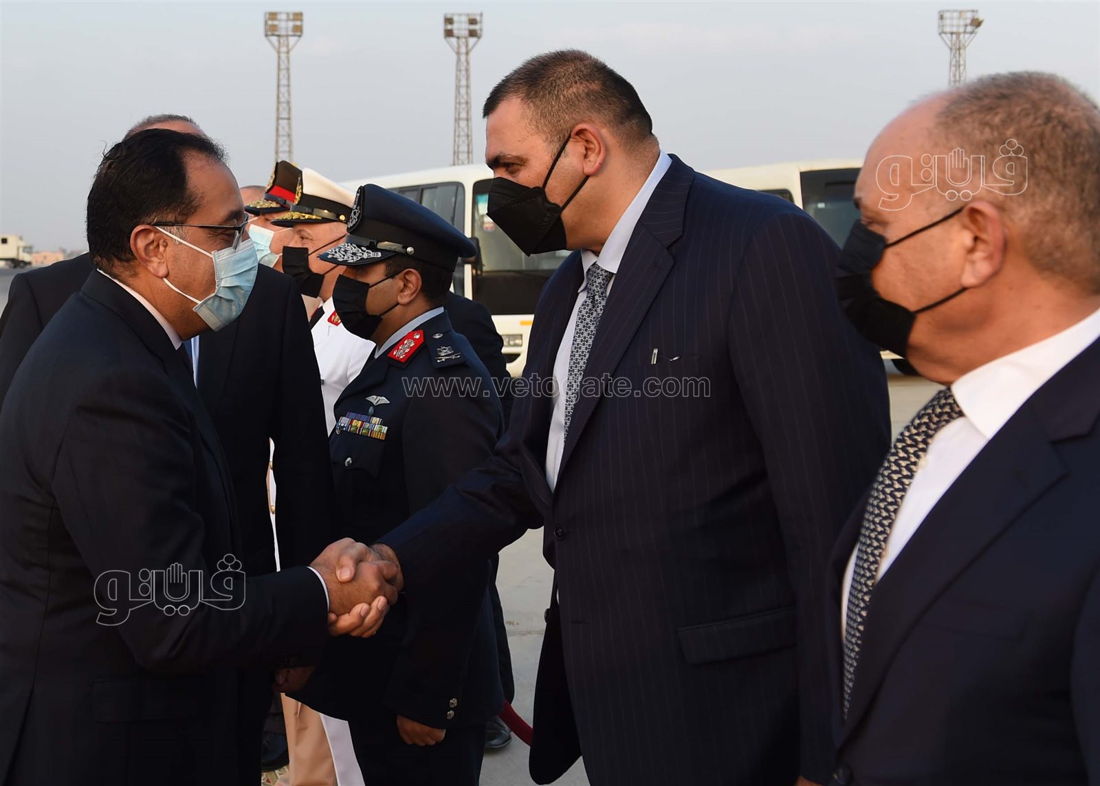 رئيس الوزراء يستقبل نظيره الأردني بمطار القاهرة (8)
