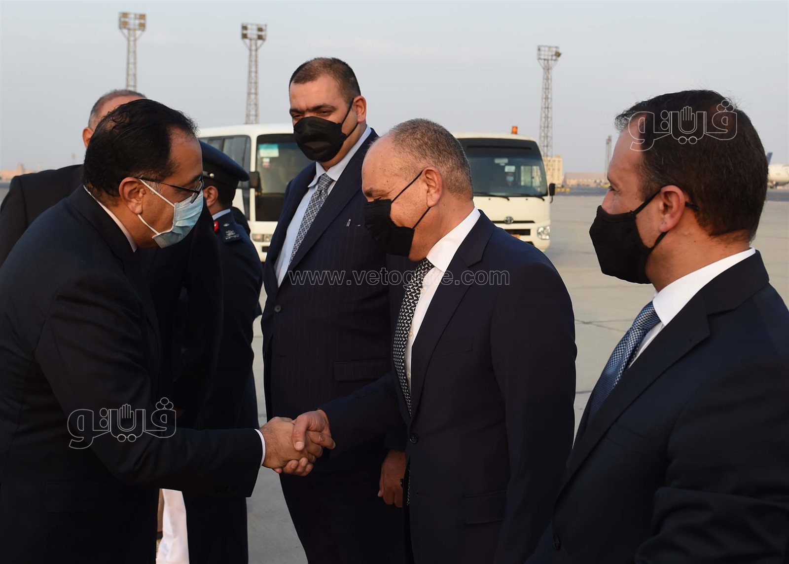 رئيس الوزراء يستقبل نظيره الأردني بمطار القاهرة (9)