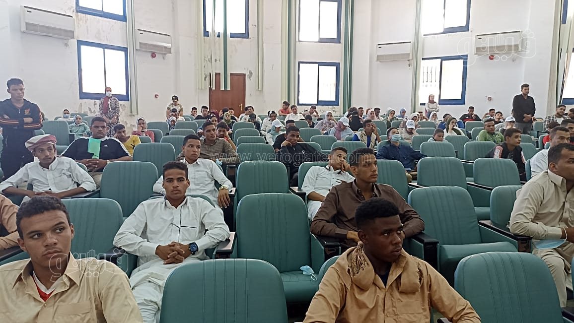 إنطلاق فاعليات البرنامج الرئاسي أهل مصر لشباب مطروح (2)