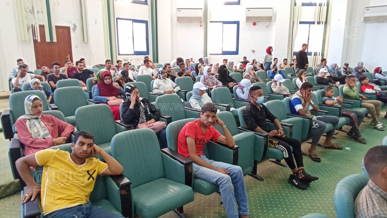 إنطلاق فاعليات البرنامج الرئاسي أهل مصر لشباب مطروح (8)