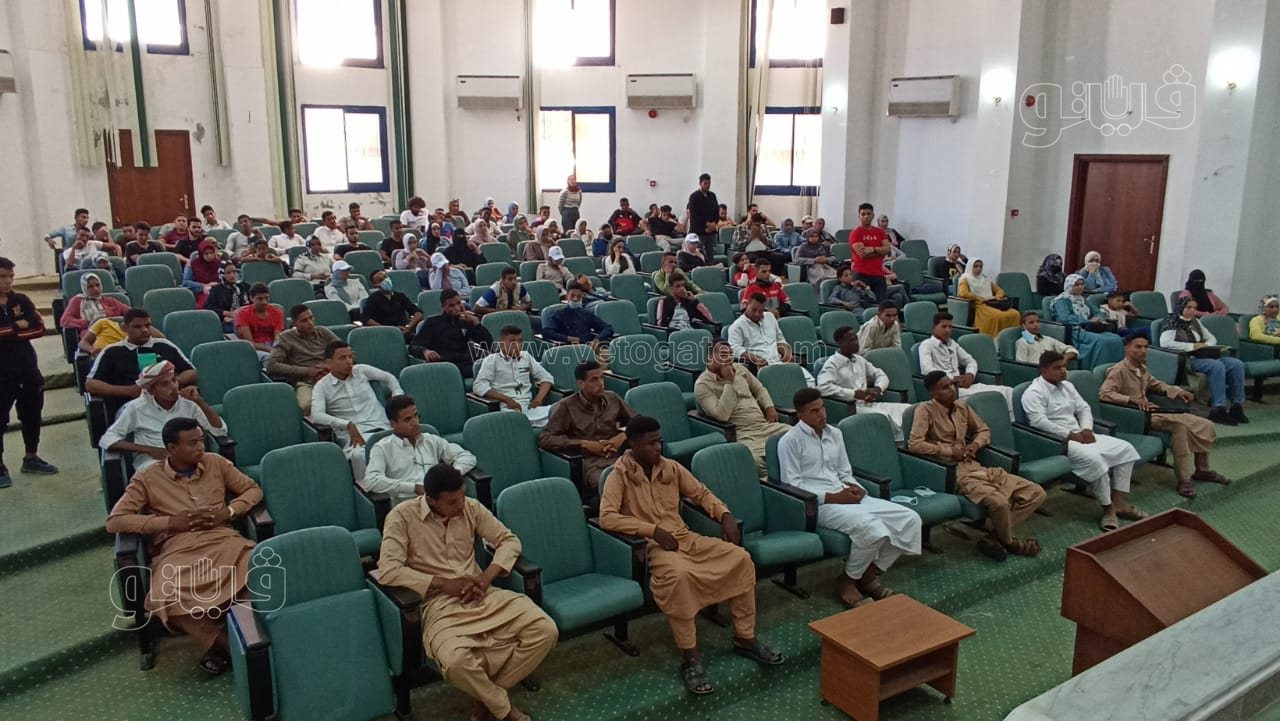 إنطلاق فاعليات البرنامج الرئاسي أهل مصر لشباب مطروح (10)