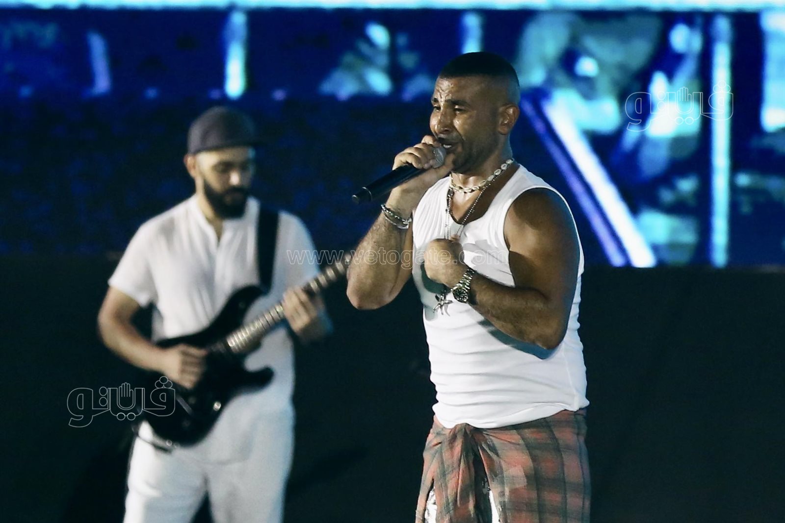  أحمد سعد يتألق بحفل العلمين الجديدة (8)