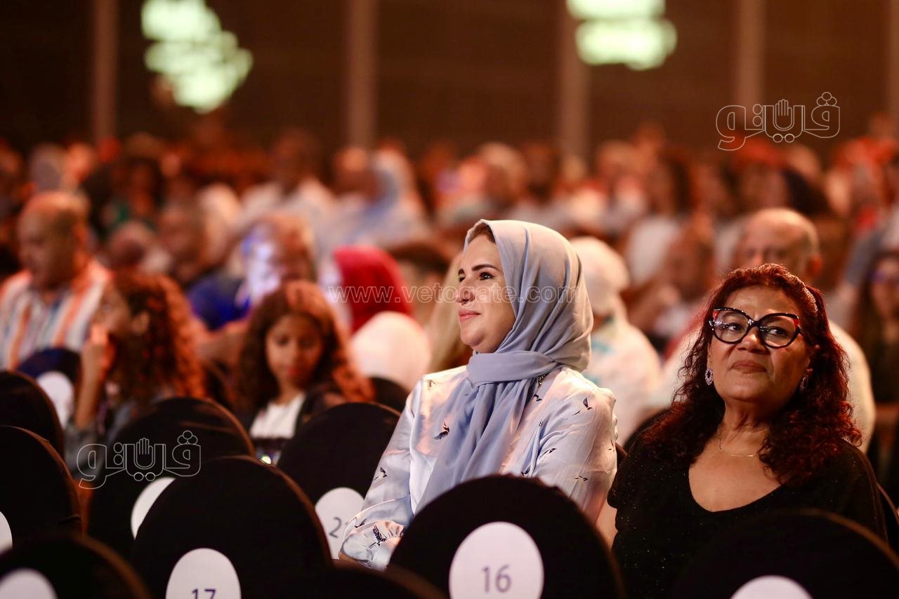 ريهام عبد الحكيم، فيتو (7)