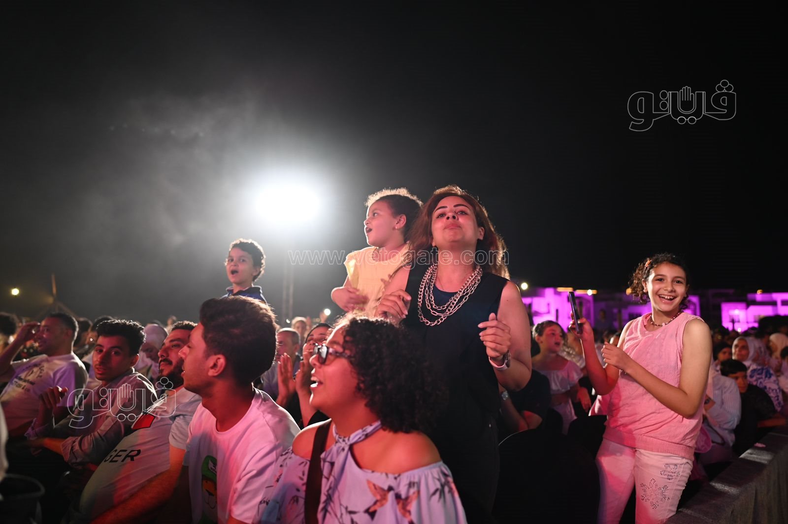 راغب علامة يشعل حفل الساحل الشمالي (2)