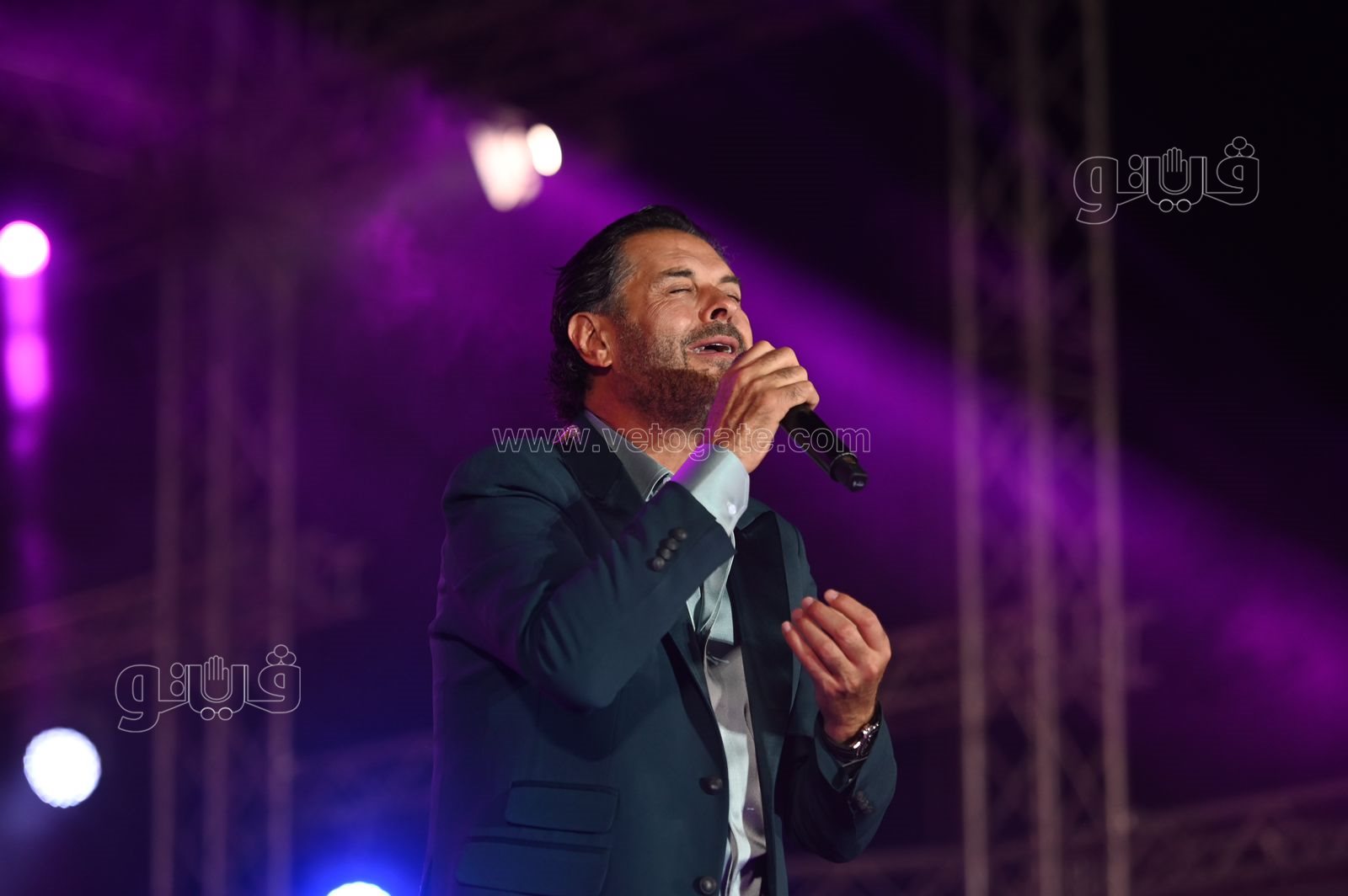 راغب علامة يشعل حفل الساحل الشمالي (15)