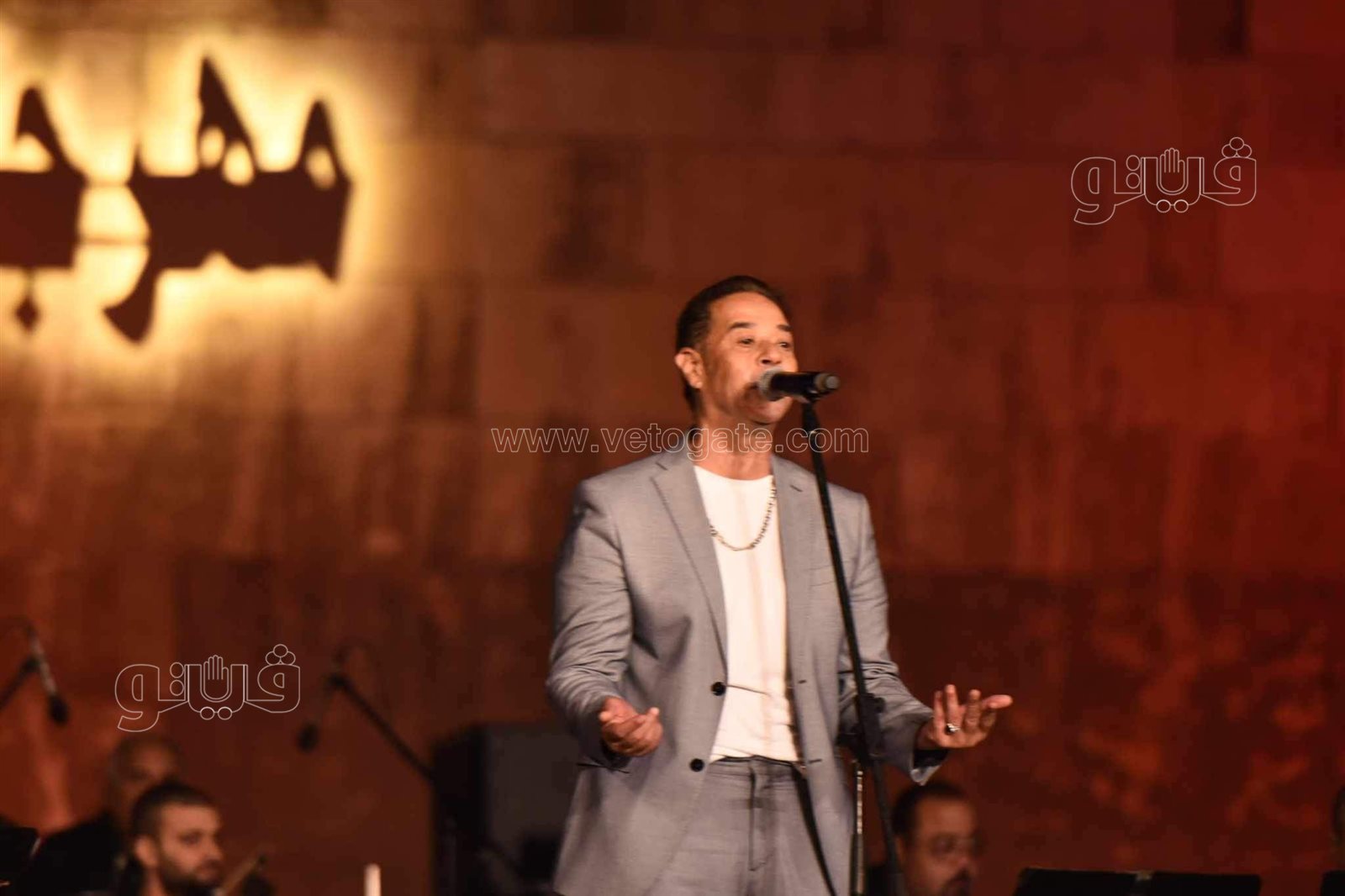 مدحت صالح (3)