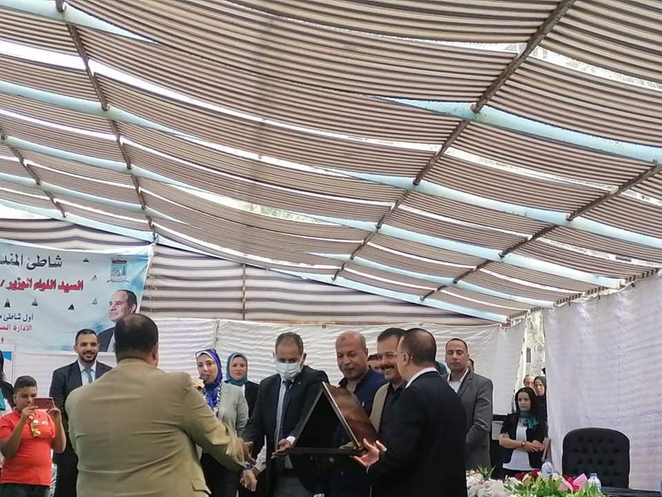 received_604257643950164