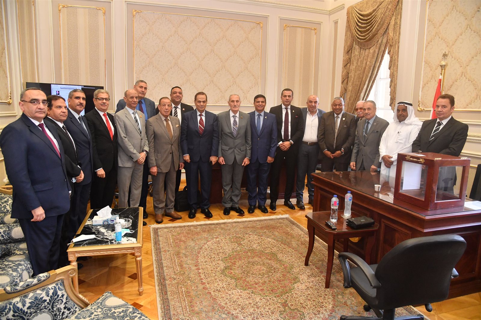  نائب رئيس جامعة بنها لشئون التعليم والطلاب (5)