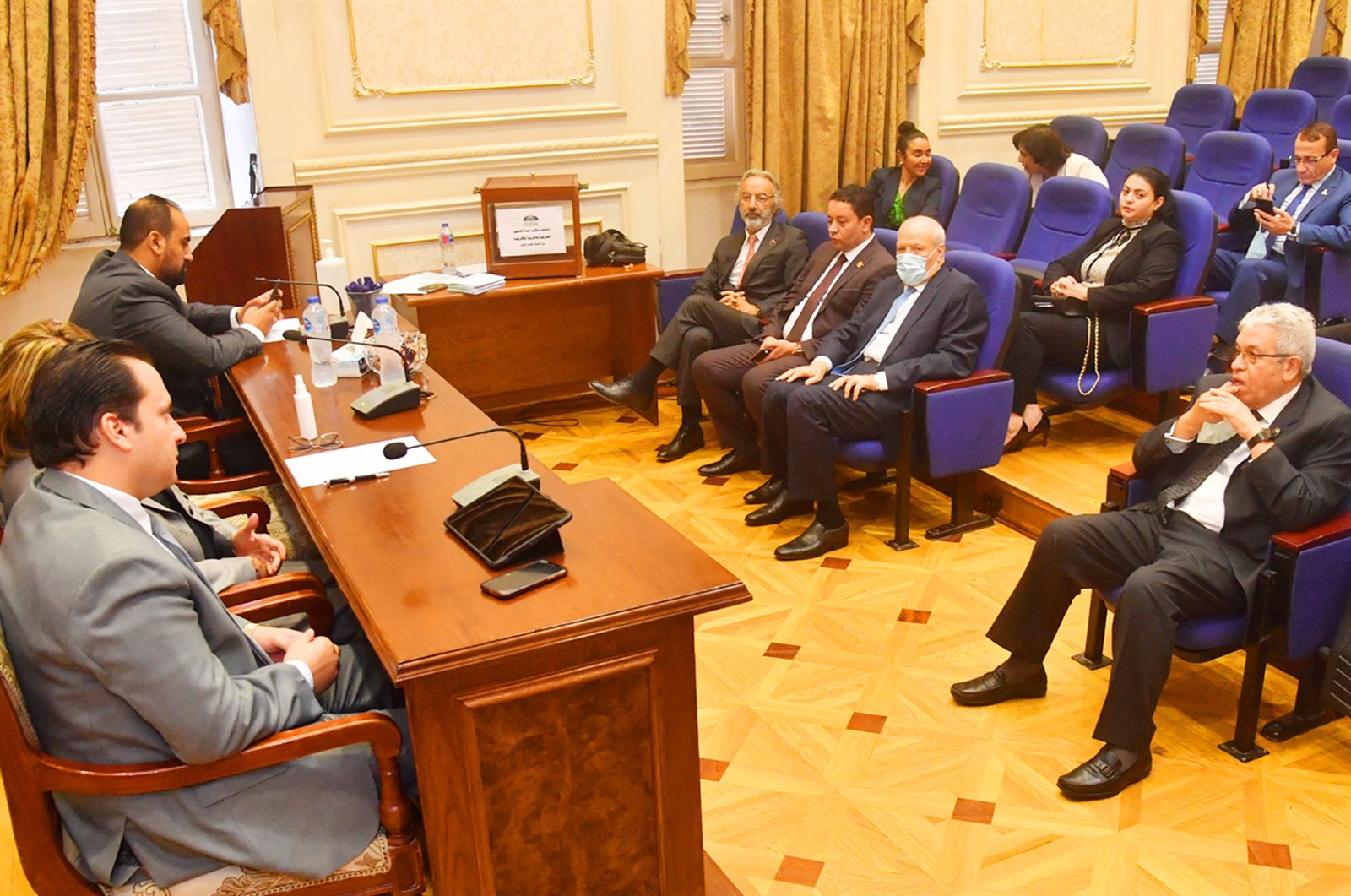 عبد الحي عبيد رئيسا للجنة العلاقات الخارجية والعربية والأفريقية بالشيوخ  (1)