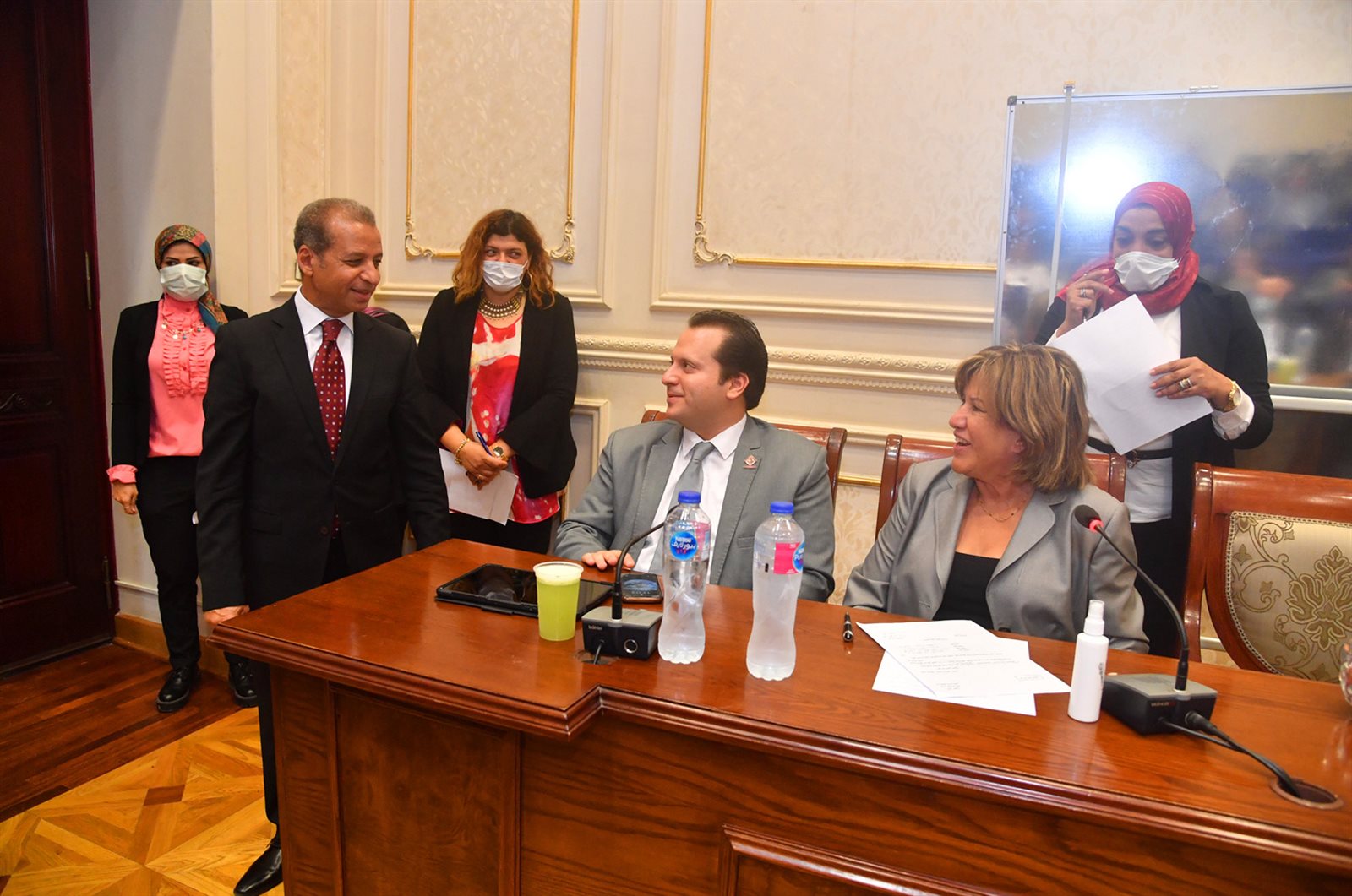 عبد الحي عبيد رئيسا للجنة العلاقات الخارجية والعربية والأفريقية بالشيوخ  (3)