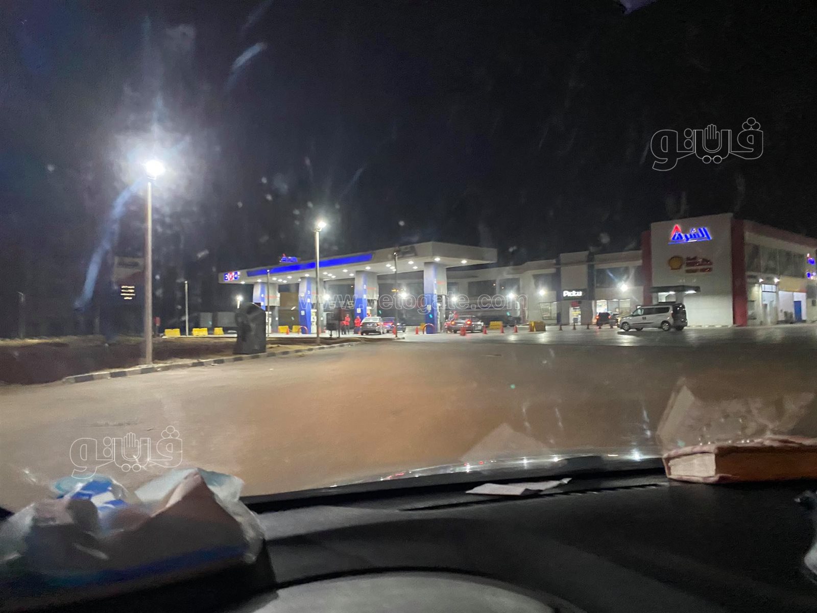 هدوء حذر بمحطات الوقود (9)