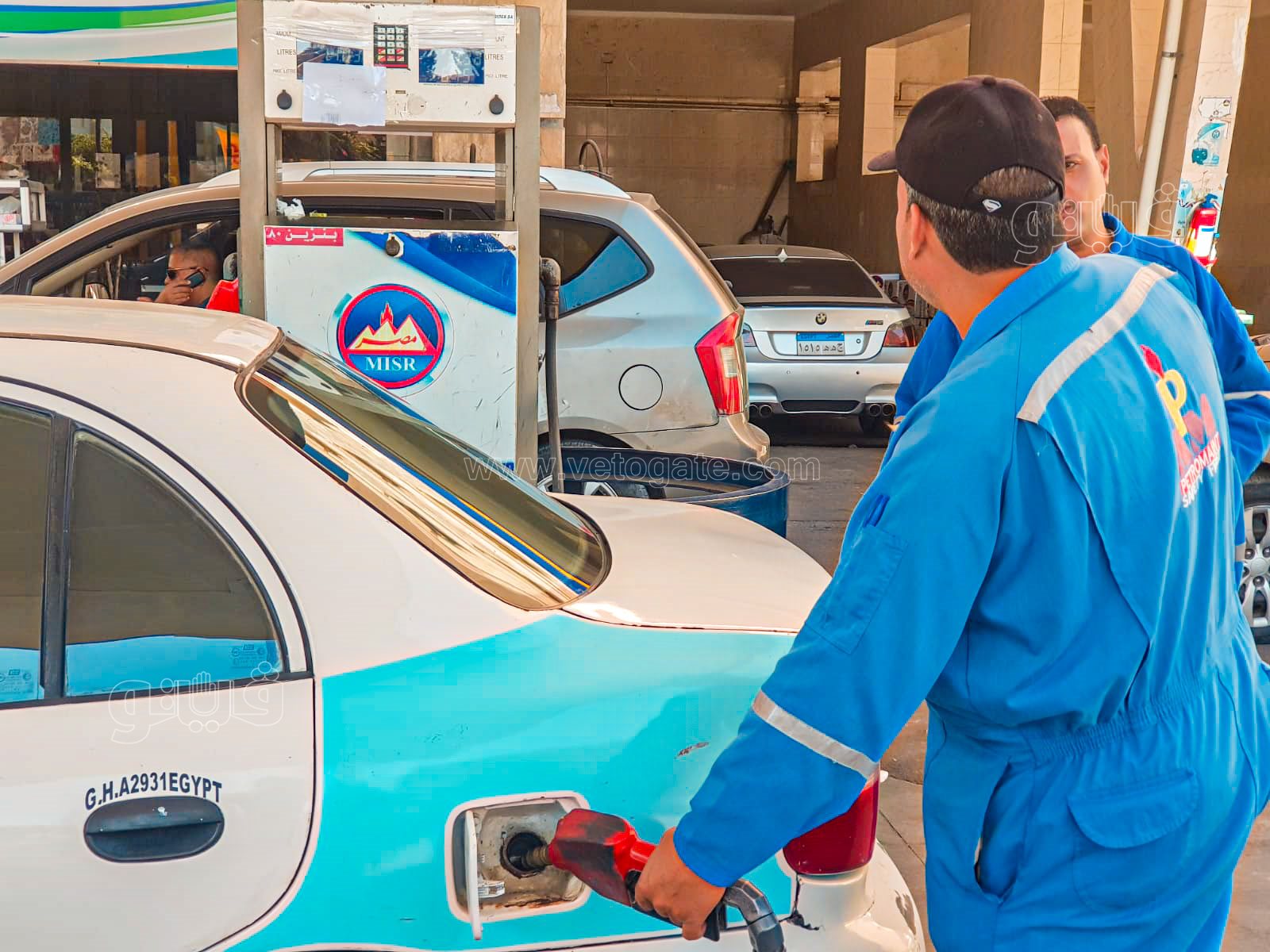 هدوء محطات الوقود في مطروح-4