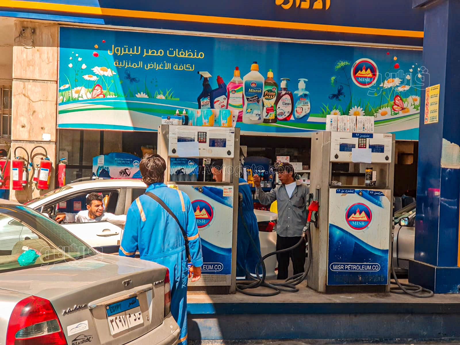 هدوء محطات الوقود في مطروح-8