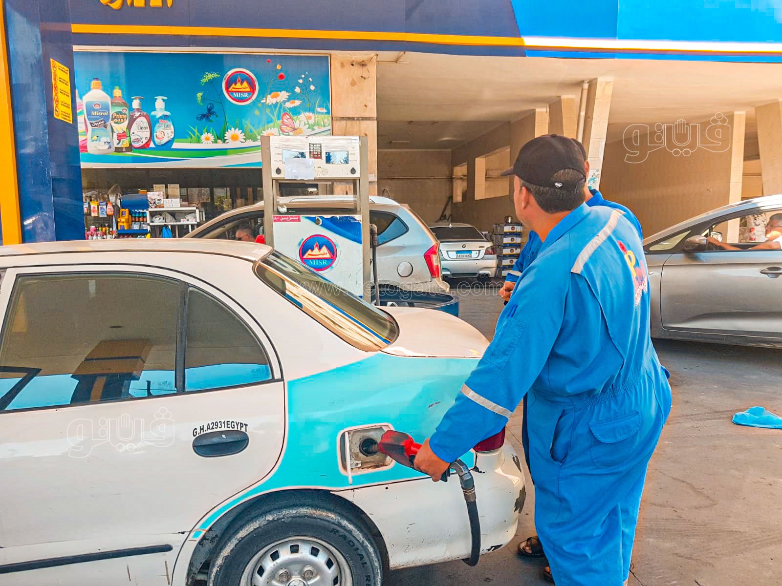 هدوء محطات الوقود في مطروح-10