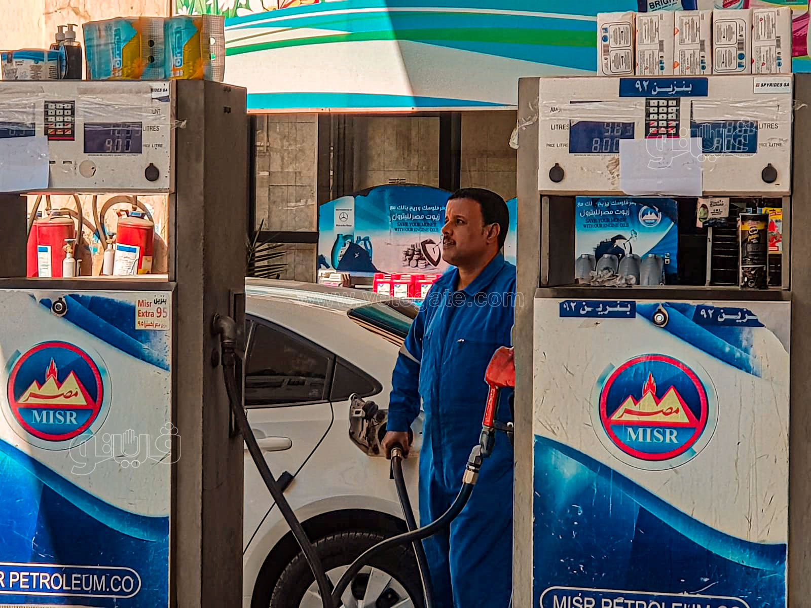 هدوء محطات الوقود في مطروح-13