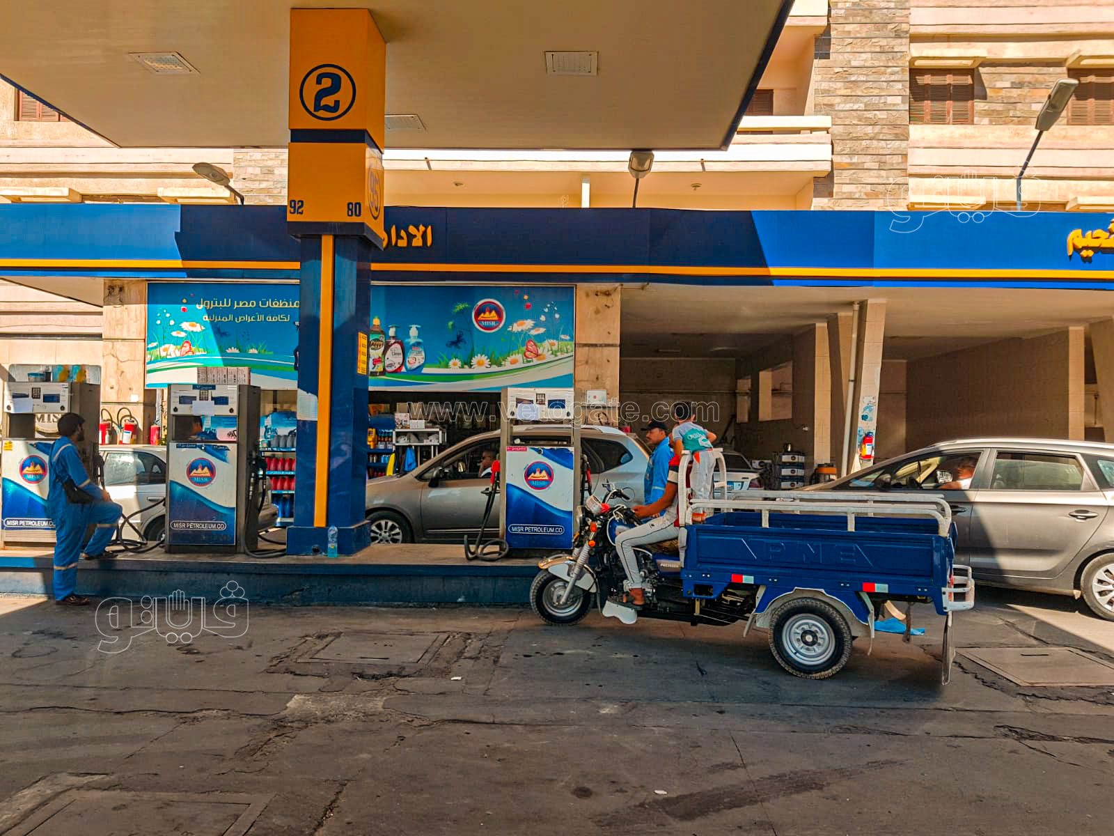 هدوء محطات الوقود في مطروح-14