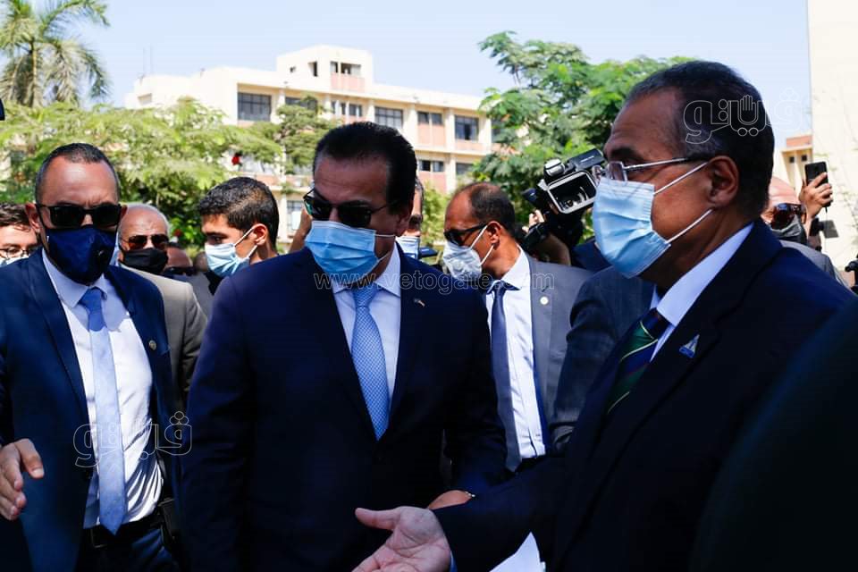 جولة وزير التعليم بجامعة عين شمس في أول أيام العام الدراسي (2)