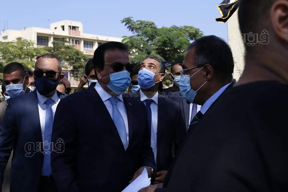 جولة وزير التعليم بجامعة عين شمس في أول أيام العام الدراسي (9)