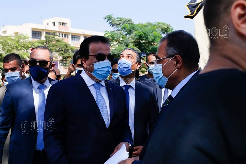 جولة وزير التعليم بجامعة عين شمس في أول أيام العام الدراسي (10)